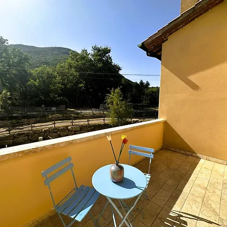 Mova Vacanze *