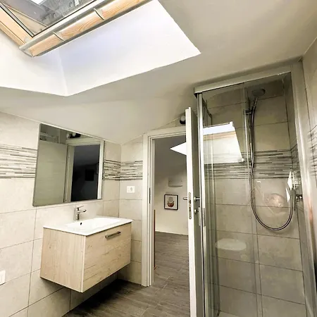 Mova Vacanze Apartment *